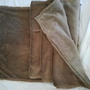 Bed Throw - 240 x 75cm (second hand)