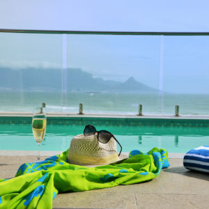 1 night for 2 including breakfast - Blaauwberg
