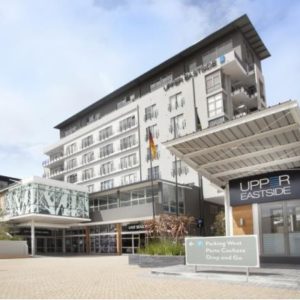 1 night for 2 including breakfast - Double Tree by Hilton Cape Town