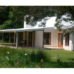 Weekend for 2 OR 4 nights (Monday to Thursday) - Grabouw